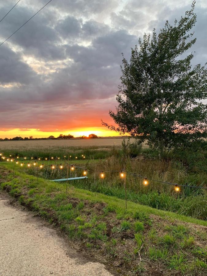 Fenland Retreats At Willow Grange Farm CBG Exteriör bild